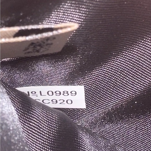 Coach Happy dog wallet - Picture 4 of 8